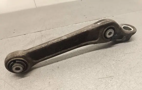 Audi A4 S4 B9 Front lower control arm/wishbone