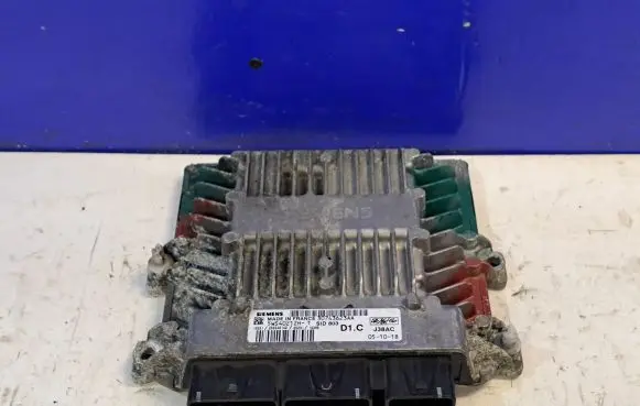 Volvo V50 Engine control unit/module 36000189 30729518