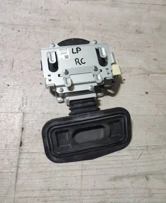 Lexus RC Seat adjustment motor 8586033040