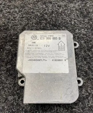 Volkswagen PASSAT B5.5 Airbag control unit/module 1C0909605B