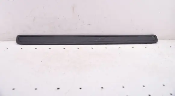 Toyota Avensis T270 Front sill trim cover 6791105040