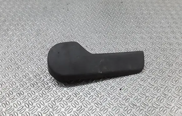 Volkswagen Golf V Engine bonnet (hood) release handle 1J1823533C