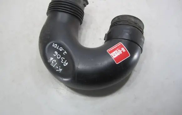 Audi A3 S3 8P Air intake hose/pipe 1K0129618AF 1K0129618AE