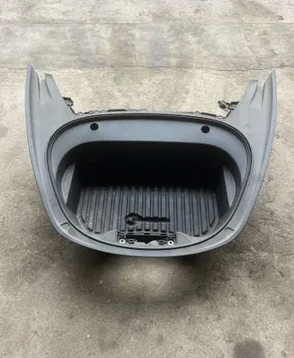 Tesla Model 3 Front trunk storage compartment 1526738 152673800A