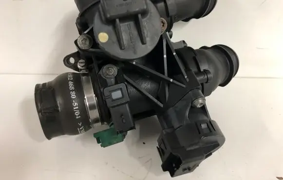 Ford Focus C-MAX Electric throttle body valve 75347063