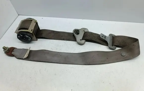 Mazda 3 I Front seatbelt 603157100 6032792