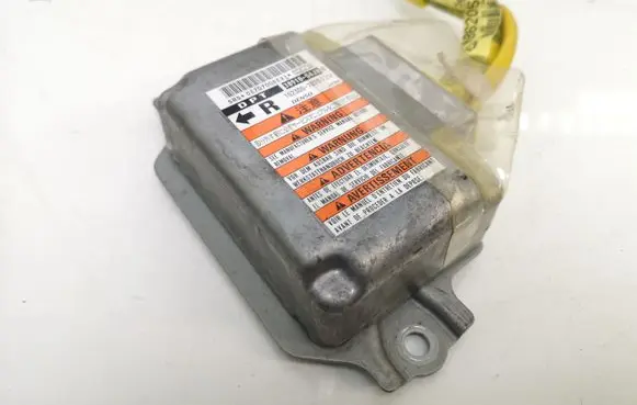 Suzuki Grand Vitara I Airbag control unit/module 3891054J8 1523007070 AB62054JB06