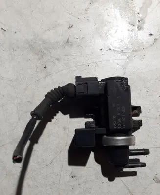 Audi A4 S4 B6 8E 8H Turbo solenoid valve 8E0906628A