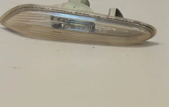 BMW 5 E60 E61 Front fender indicator light 6923920