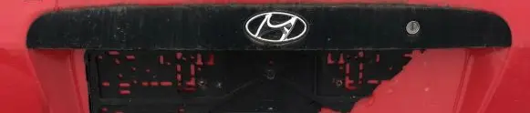 Hyundai Accent Trunk door license plate light bar 