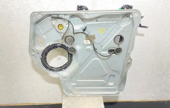 Volkswagen Transporter - Caravelle T5 Front door electric window regulator 7H0837730G 717479 0510050925