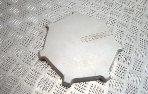 Volkswagen Golf II Original wheel cap 357601149