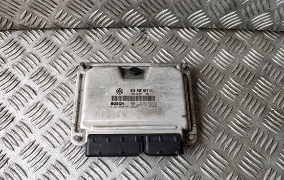 Skoda Fabia Mk1 (6Y) Engine control unit/module 038906019HT 0281010947