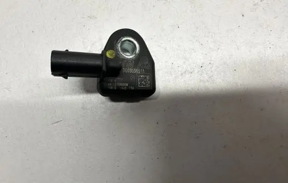 Audi A3 S3 8V Airbag deployment crash/impact sensor 3Q0959651A