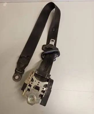 Ford Focus Front seatbelt 4M51A61295AL 34029817