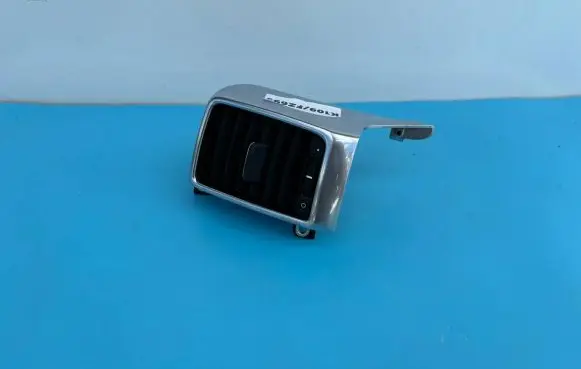 Porsche Panamera (970) Rear air vent grill 970553179