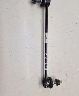 KIA Ceed Front anti-roll bar/stabilizer link 