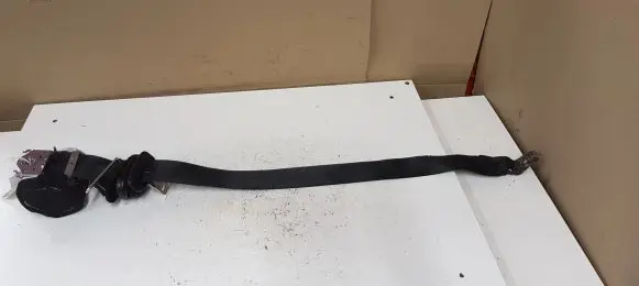 Ford Galaxy Rear seatbelt 33035173 611B69G