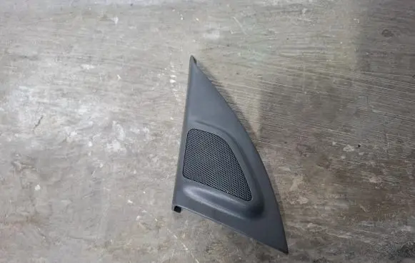 Volvo XC70 Front door speaker 30781065