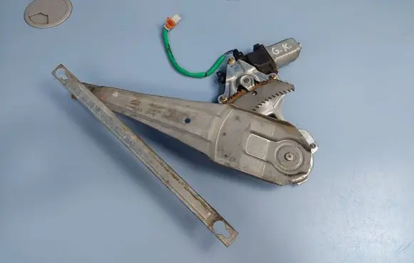 Honda Accord Rear door window regulator with motor 72751S84A01