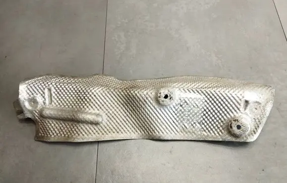 Mercedes-Benz ML W164 Heat shield in engine bay A1643320588