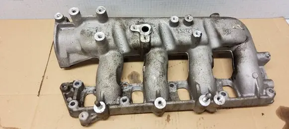 Opel Zafira B Intake manifold 55212586