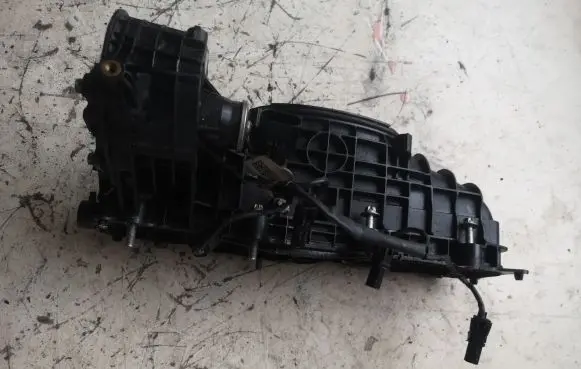 Mercedes-Benz GLA W156 Intake manifold A6510905737