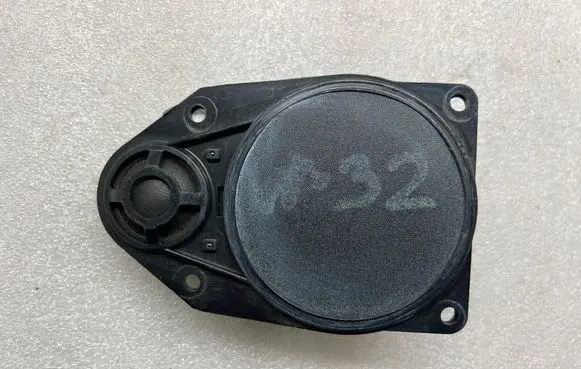 Volkswagen Touran I Front door high frequency speaker 1T0035411P 1T0035411S