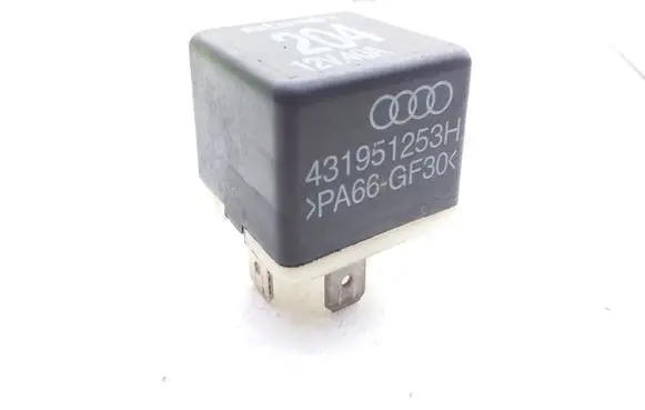 Audi A6 S6 C5 4B Hazard warning light relay 431951253H