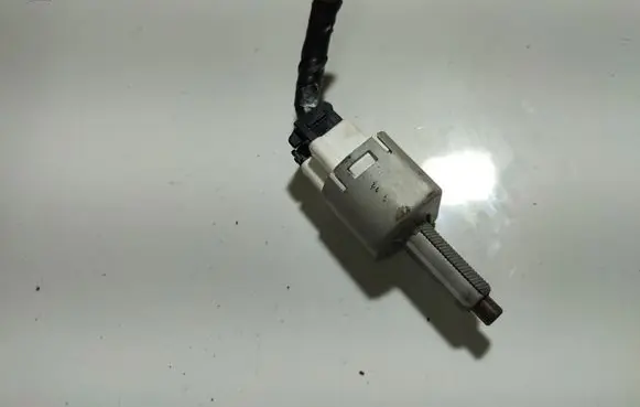 Toyota Auris 150 Brake pedal sensor switch
