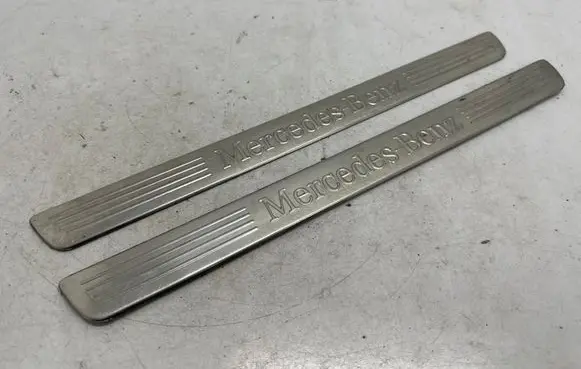 Mercedes-Benz ML W166 Front sill trim cover A1666861946