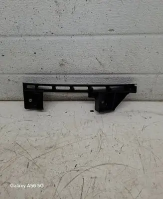 Volkswagen Caddy Front bumper mounting bracket 1T0807890B