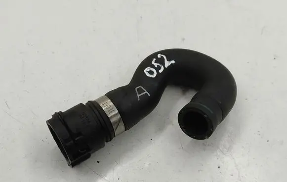 BMW 7 E65 E66 Engine coolant pipe/hose