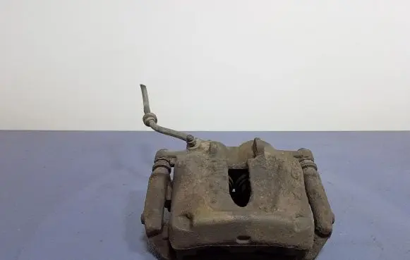 Opel Vivaro Front brake caliper