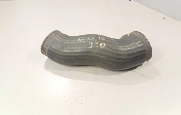 BMW 7 E38 Intercooler hose/pipe 2249669