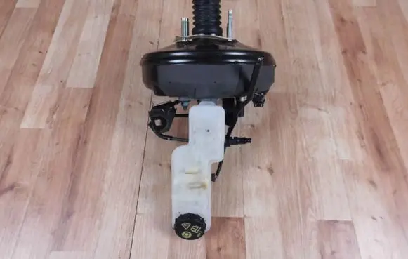 Mazda 3 III Brake booster BPN743950