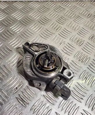 Ford Focus Vacuum pump 3M5Q2A451AE