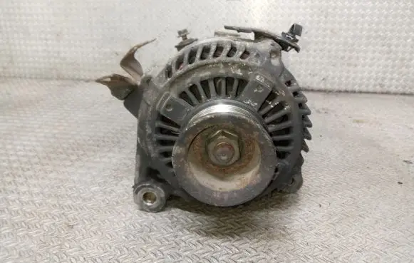 Toyota RAV 4 (XA20) Generator/alternator
