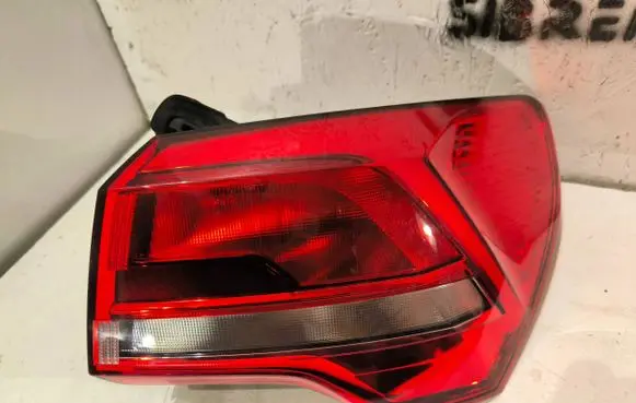 Audi Q3 8U Rear/tail lights 83A945070