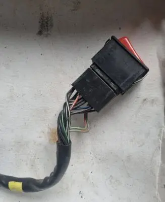 Mercedes-Benz 207 310 Hazard light switch