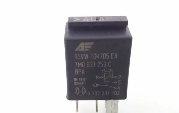 Volkswagen Touran I Other relay 7M0951253C