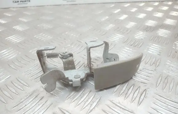 Mazda 626 Fuel tank opening switch 