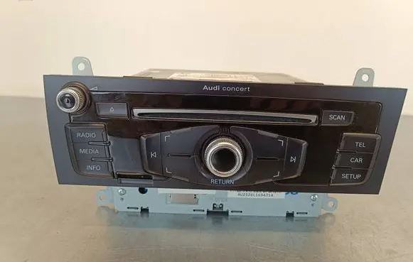 Audi A4 S4 B8 8K Radio/CD/DVD/GPS head unit 8R2035186A 014AUZ5ZV