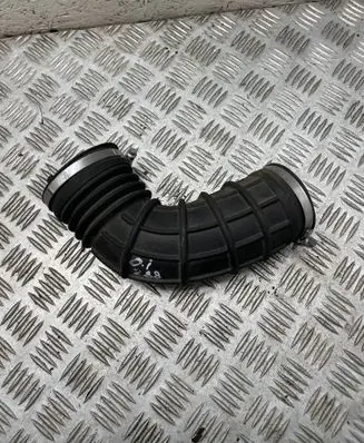 Opel Insignia A Turbo air intake inlet pipe/hose 12829425