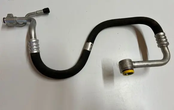 BMW X1 E84 Air conditioning (A/C) pipe/hose 9232585 52529410 000100707