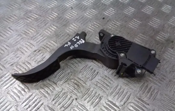 Volkswagen Polo IV 9N3 Accelerator pedal position sensor 6Q1721503F