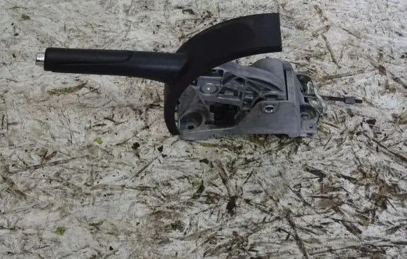 Handbrake/parking brake lever assembly