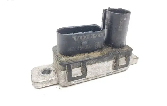 Glow plug pre-heat relay