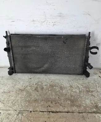 Coolant radiator
