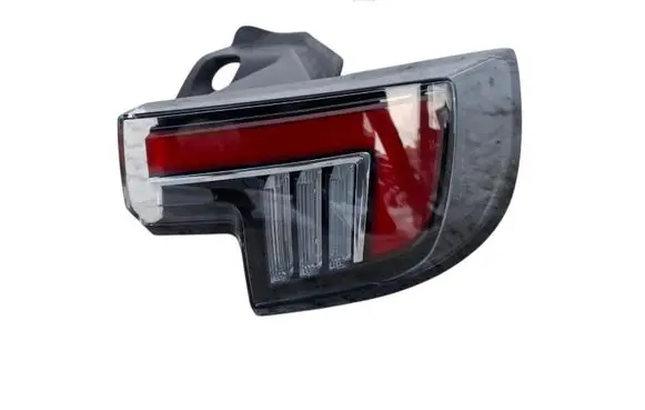 Opel Mokka B Rear/tail lights 9833721980